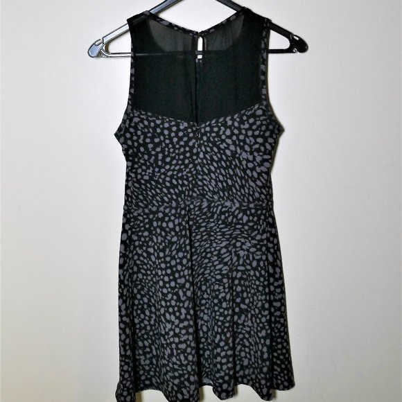 GUESS Skater Spotted Dress with Mesh Insert size 4 - Picture 7 of 8